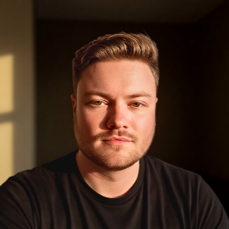 Alex, Growth Consultant and founder of Growth Wizards